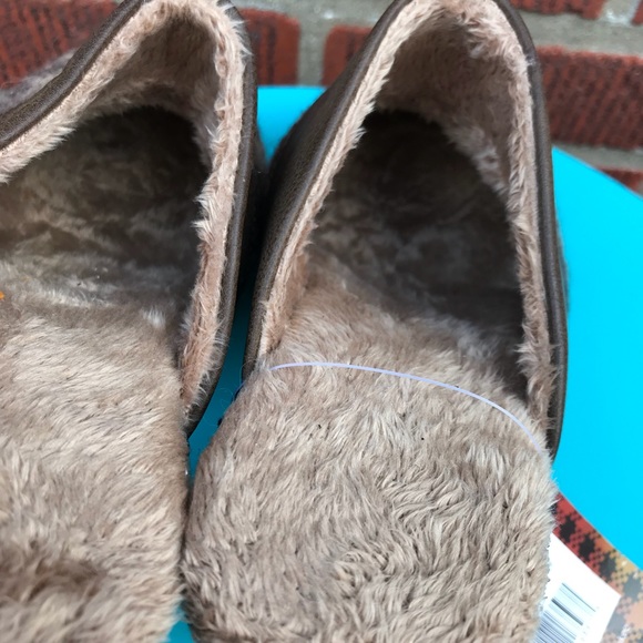 Muk Luks Kameryn Sweater Faux Fur Lined Clogs - Picture 6 of 8